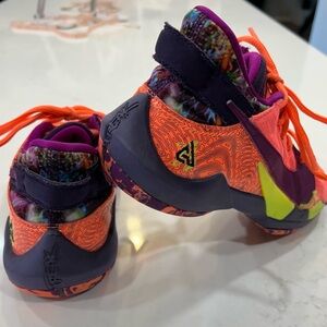 Nike Zoom Freak 2 Bright Mango Sneakers with Orange and Purple Design